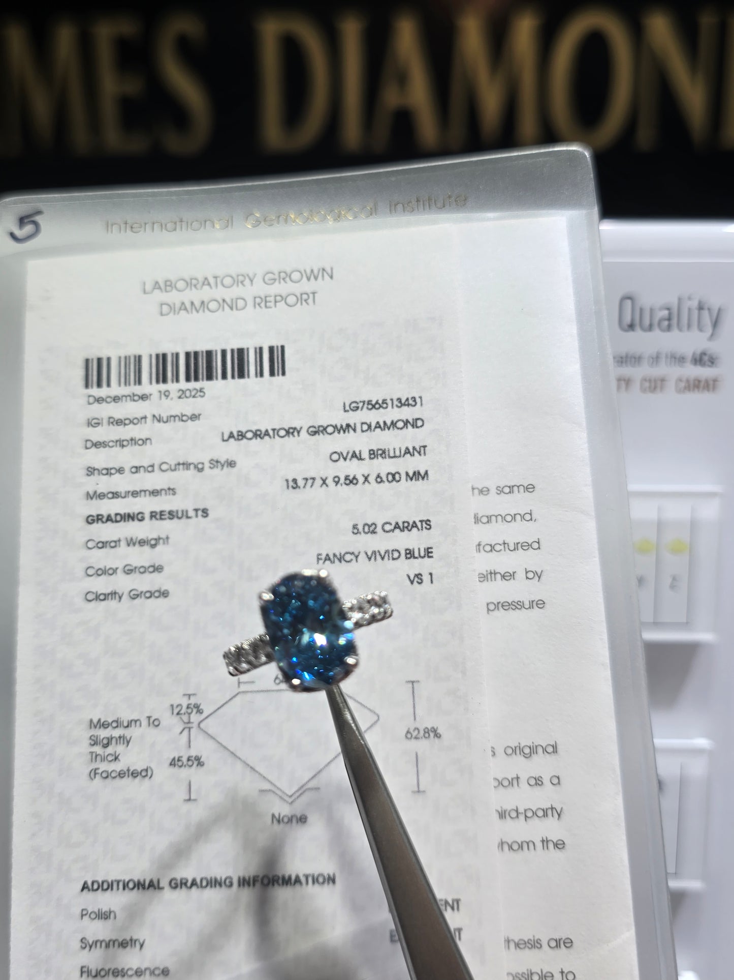 Beautiful Blue Oval Rings 💍 Center 5 Carat 💎 IGI Labgrown Diamond