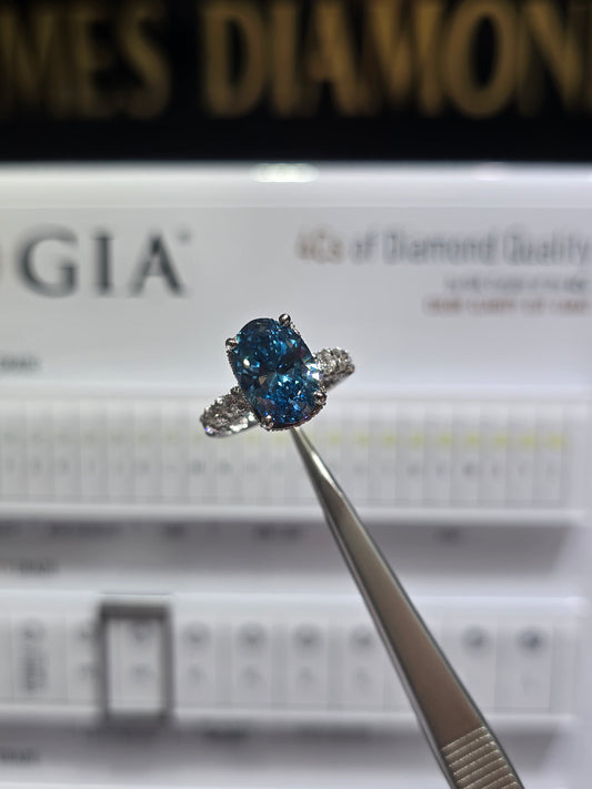 Beautiful Blue Oval Rings 💍 Center 5 Carat 💎 IGI Labgrown Diamond