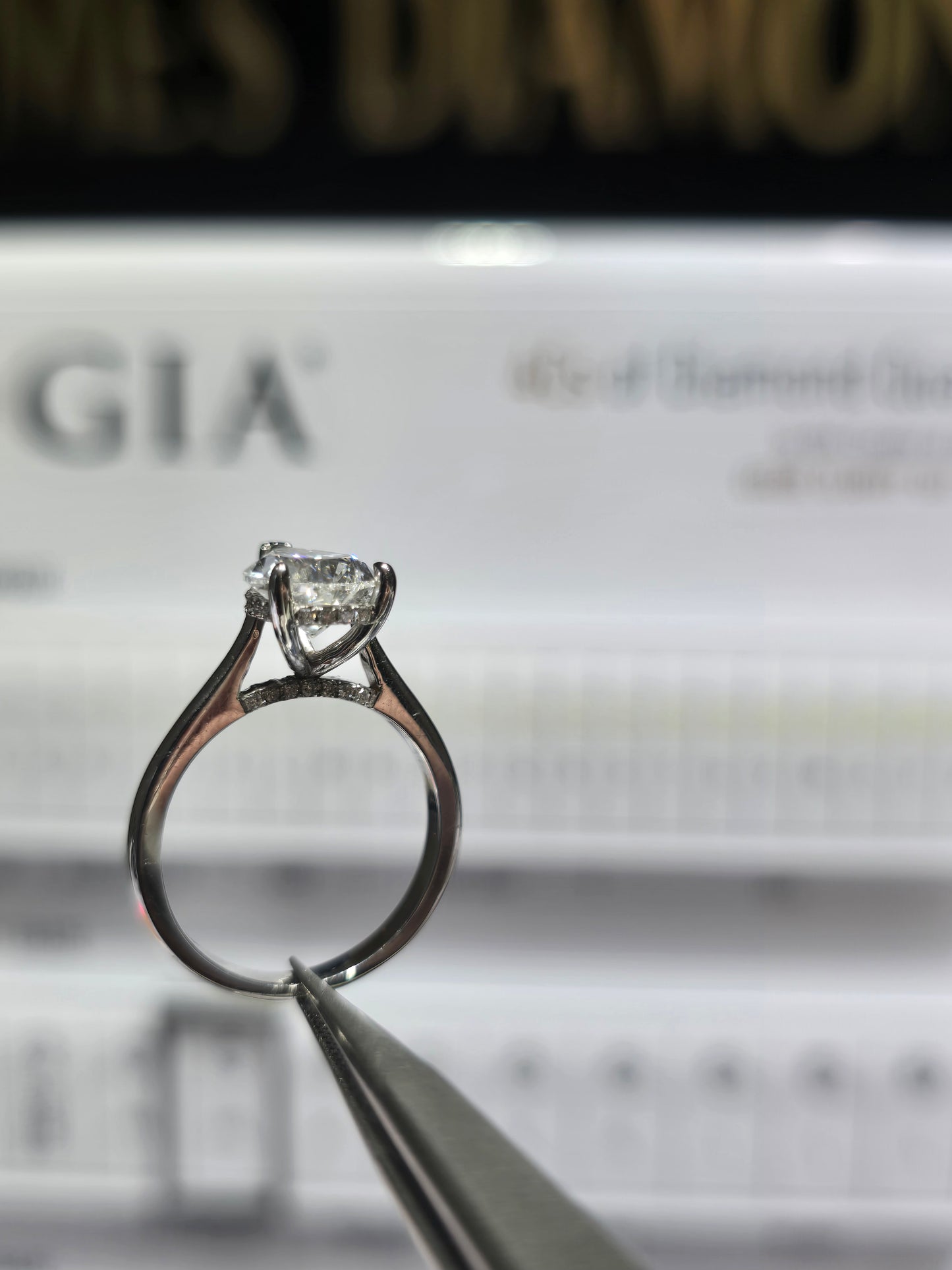 Pear rings 💎 Center 2.4 Carat 🔥 IGI Labgrown Diamomd