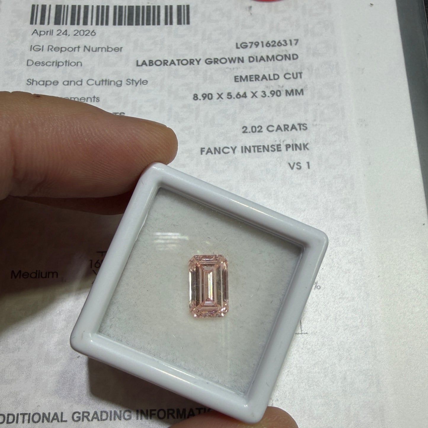 2.02ct Emerald Cut Lab Grown Diamond (Fancy Intense Pink, VS1, IGI Certified)