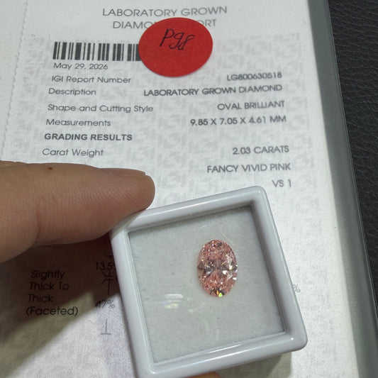 2.03ct Oval Brilliant Lab Grown Diamond (Fancy Vivid Pink, VS1, IGI Certified)