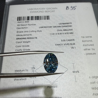 3.03ct Oval Brilliant Lab Grown Diamond (Fancy Vivid Blue, VS1, IGI Certified)