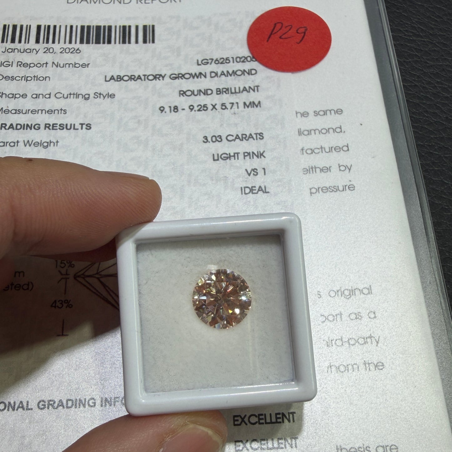 3.03ct Round Brilliant Lab Grown Diamond (Light Pink, VS1, IGI Certified)