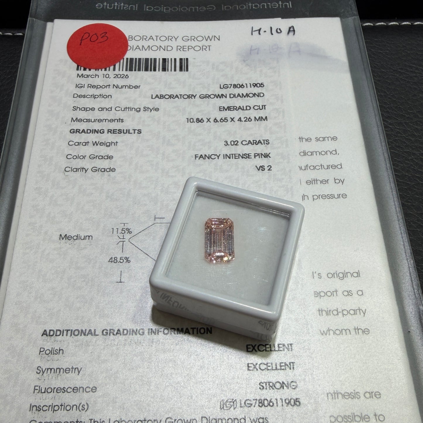 3.02ct Emerald Cut Lab Grown Diamond (Fancy Intense Pink, VS2, IGI Certified)