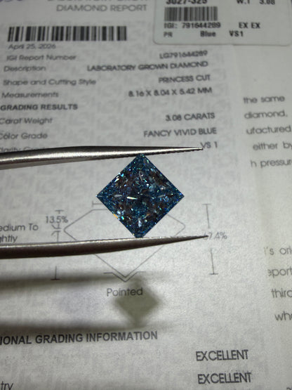 3.08ct Princess Cut Lab Grown Diamond (Fancy Vivid Blue, VS1, IGI Certified)