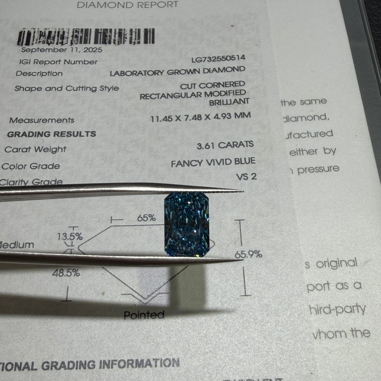 3.61ct Radiant Cut Lab Grown Diamond (Fancy Vivid Blue, VS2, IGI Certified)