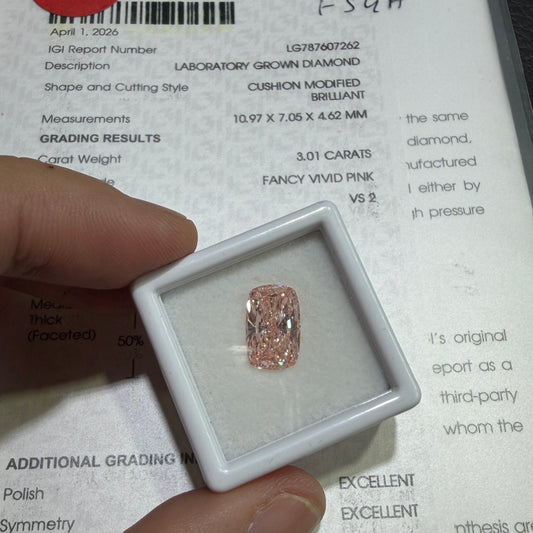 3.01ct Cushion Modified Brilliant Lab Grown Diamond (Fancy Vivid Pink, VS2, IGI Certified)