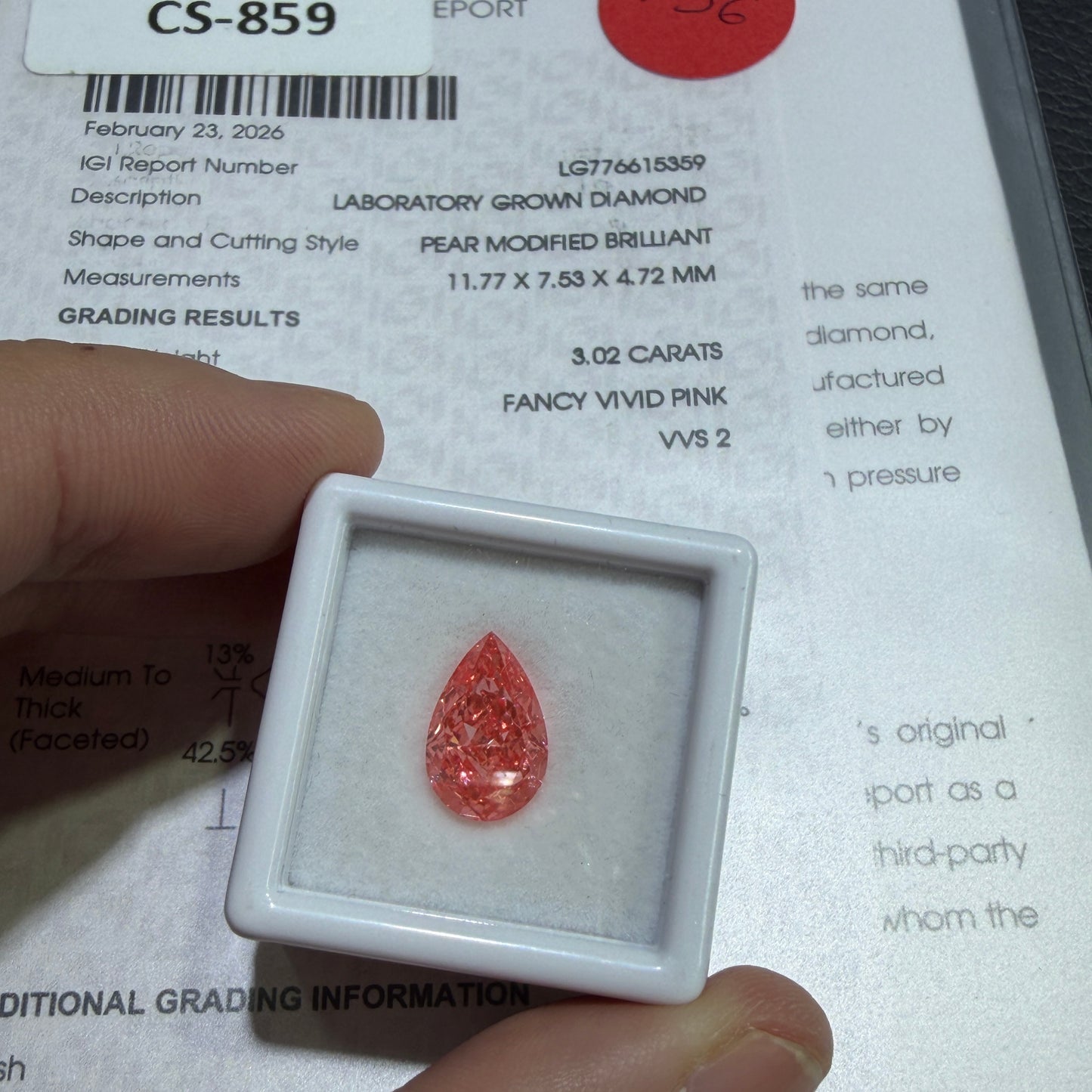 3.02ct Pear Modified Brilliant Lab Grown Diamond (Fancy Vivid Pink, VVS2, IGI Certified)