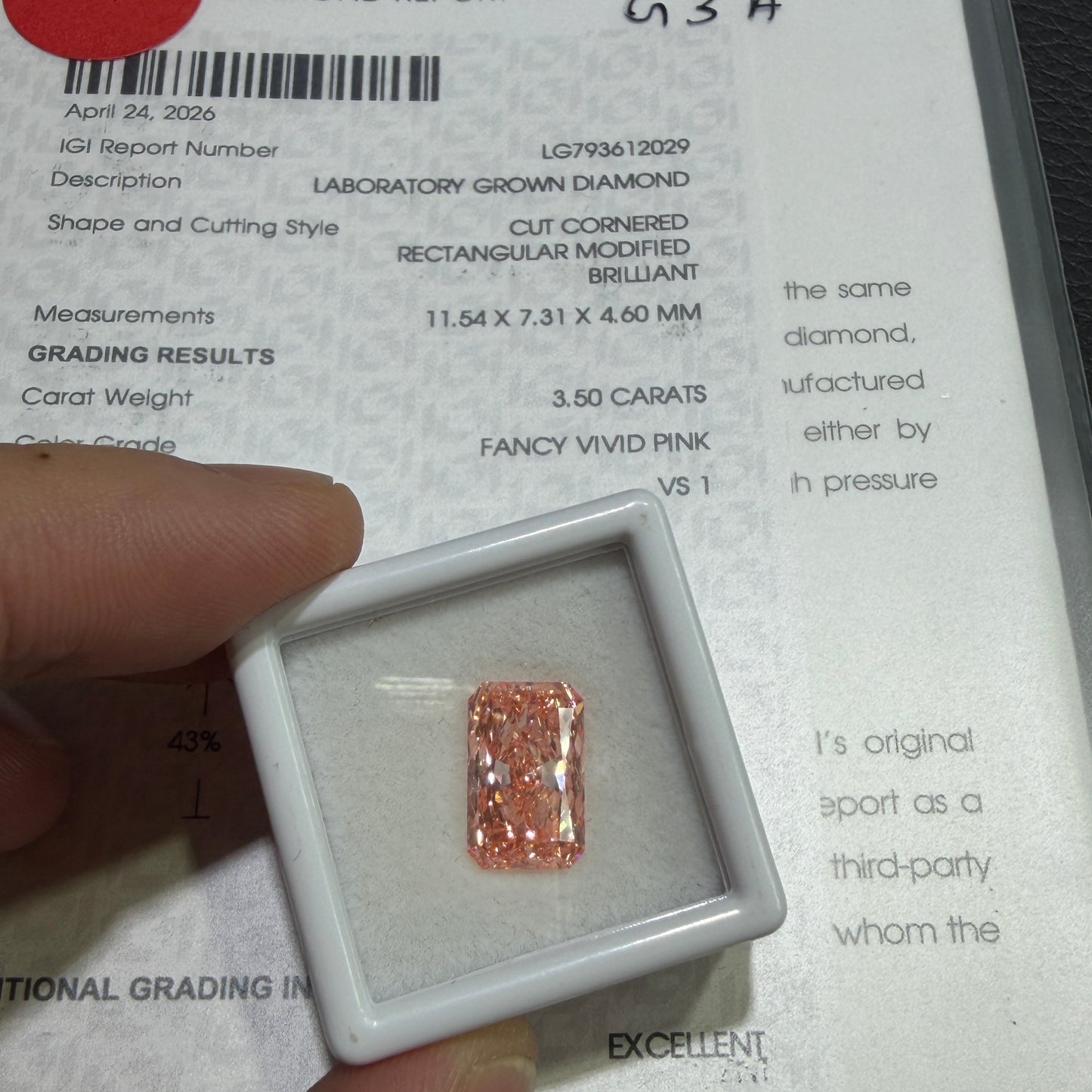 3.50ct Radiant Cut Lab Grown Diamond (Fancy Vivid Pink, VS1, IGI Certified)