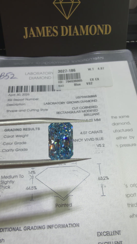 4.07ct Cut Cornered Rectangular Modified Brilliant Lab Grown Diamond (Fancy Vivid Blue, VS2, IGI Certified)